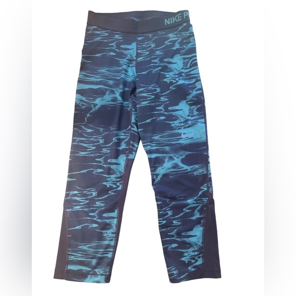Nike Pro Girls' Capri Leggings Blue Abstract Athletic Training Activewear - Picture 2 of 5